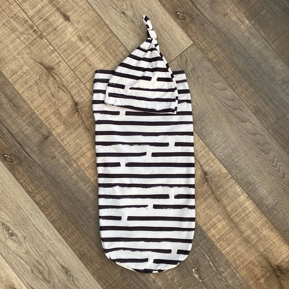 Itzy Ritzy Cutie Cocoon